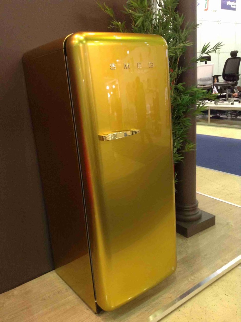 Холодильник Smeg fab28rdg