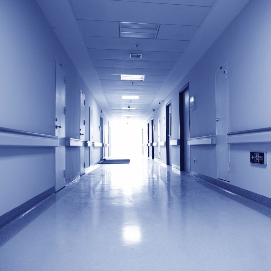 Тёмные коридоры психиатрической больницы