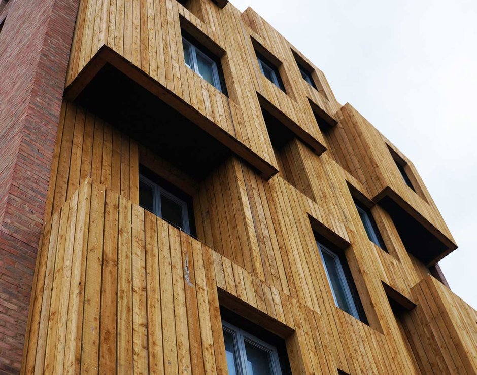 Модерн планкен фасад