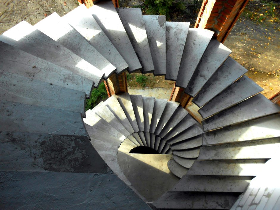 Лестница betonnaya