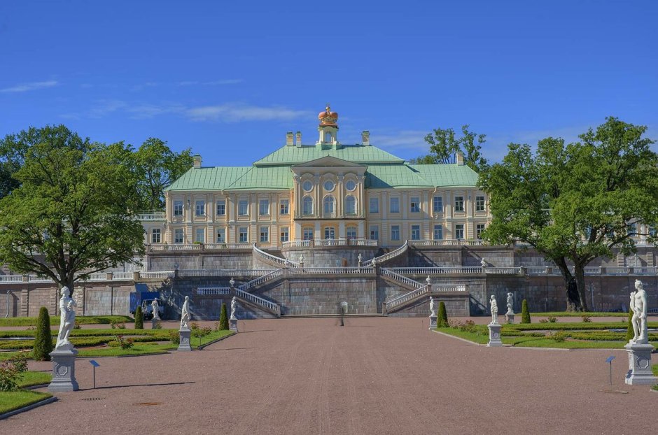 Меншиковский дворец ломоносов