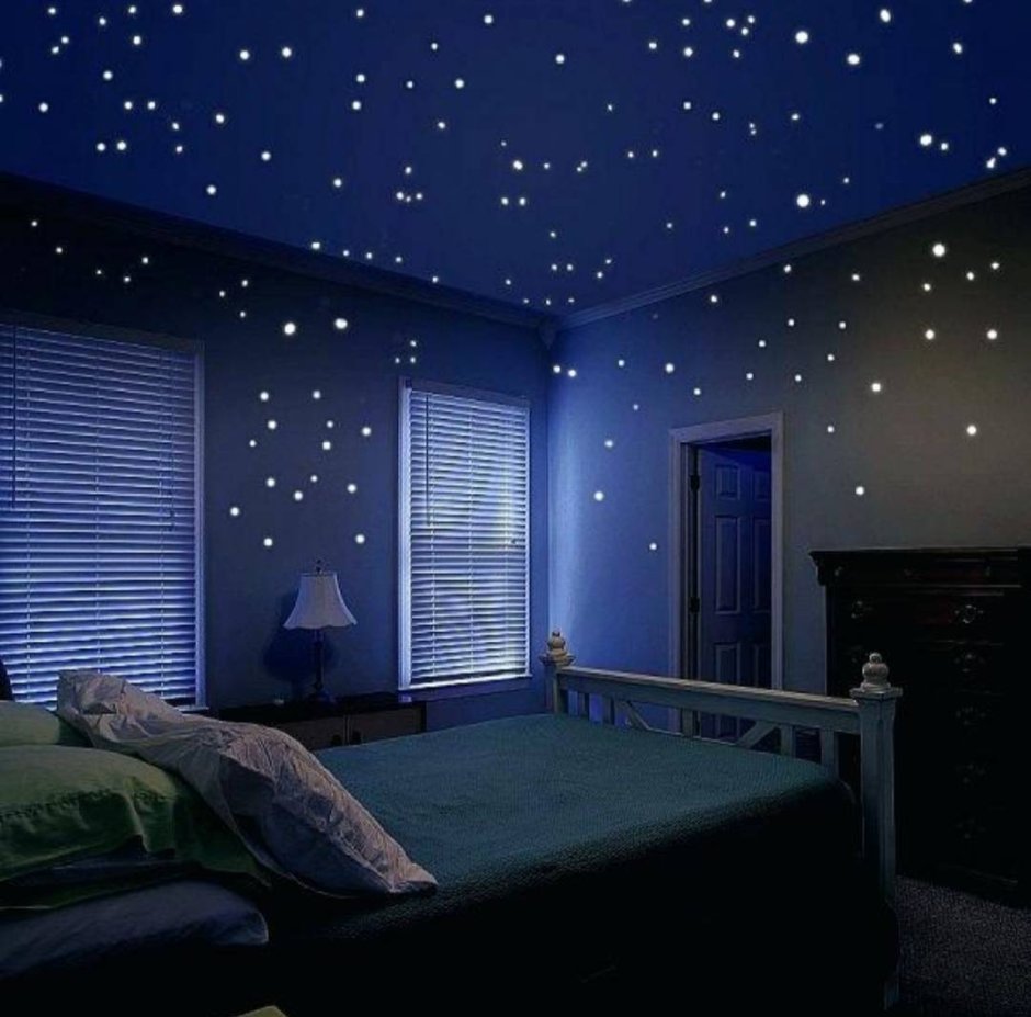 Потолок со звездами