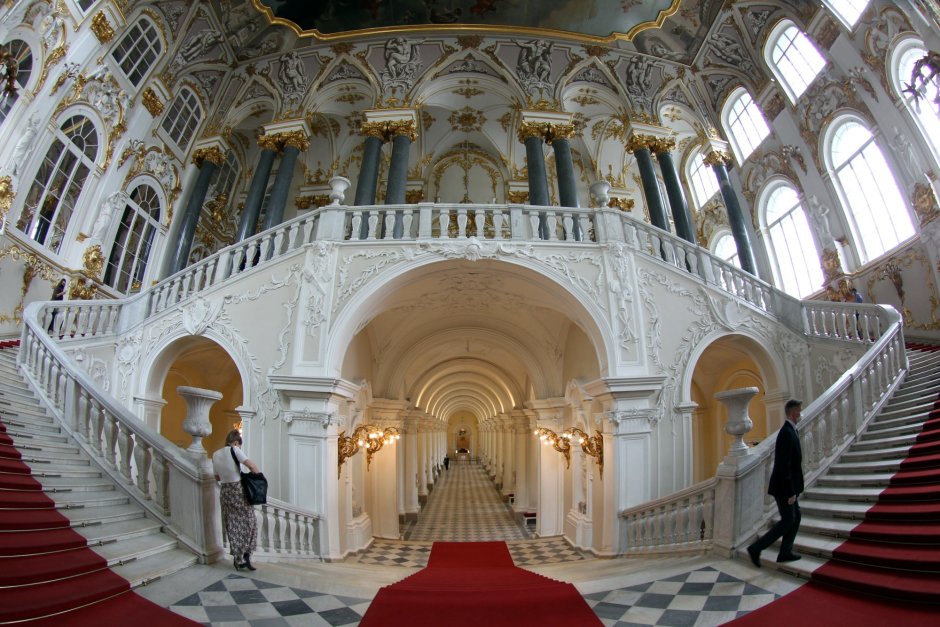Иорданская лестница Эрмитажа в Санкт-Петербурге