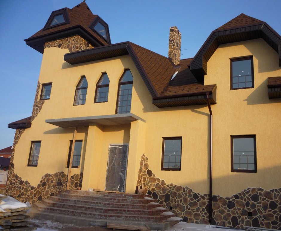Фасады домов штукатурка и камень