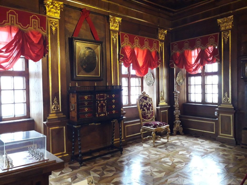 Голубая гостиная в китайском Дворце в Ораниенбауме