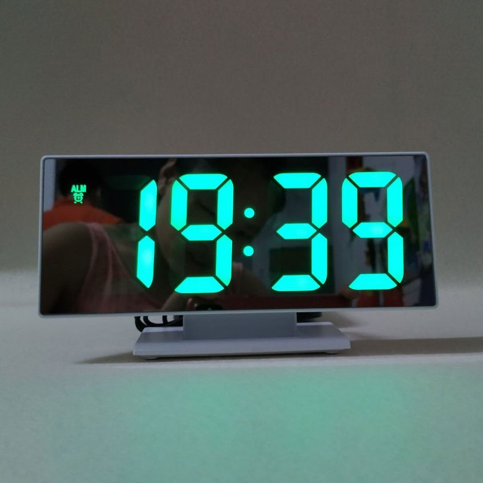 Часы настенные Digital led Clock