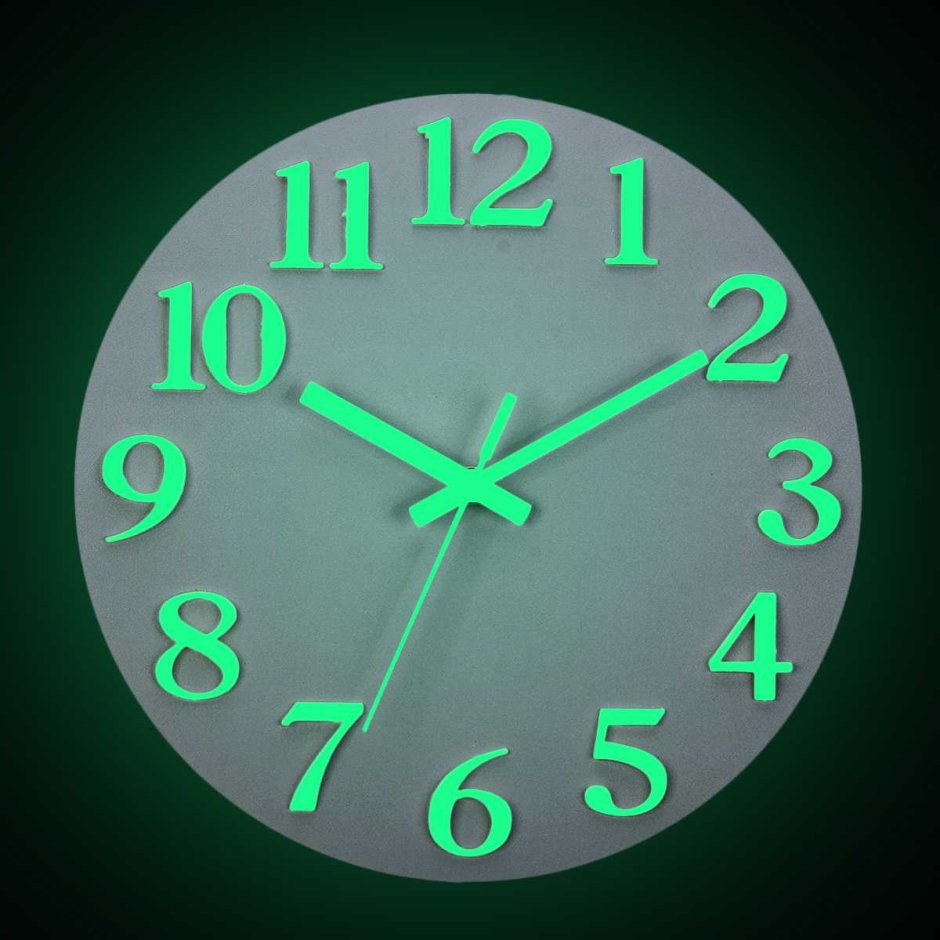 Ari Kanerva tiuku Clock