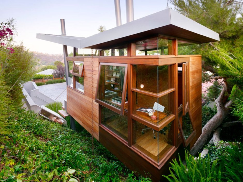 Модерн Тини Хаус