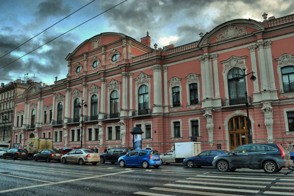 Дворец Белосельских-Белозерских в Санкт-Петербурге