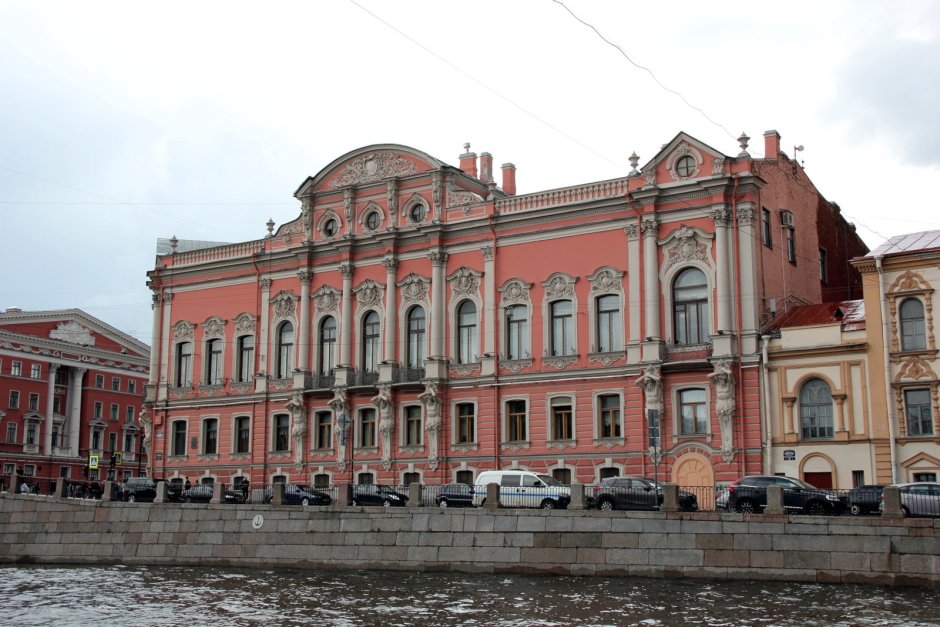 Дом Белосельских-Белозерских в Санкт-Петербурге