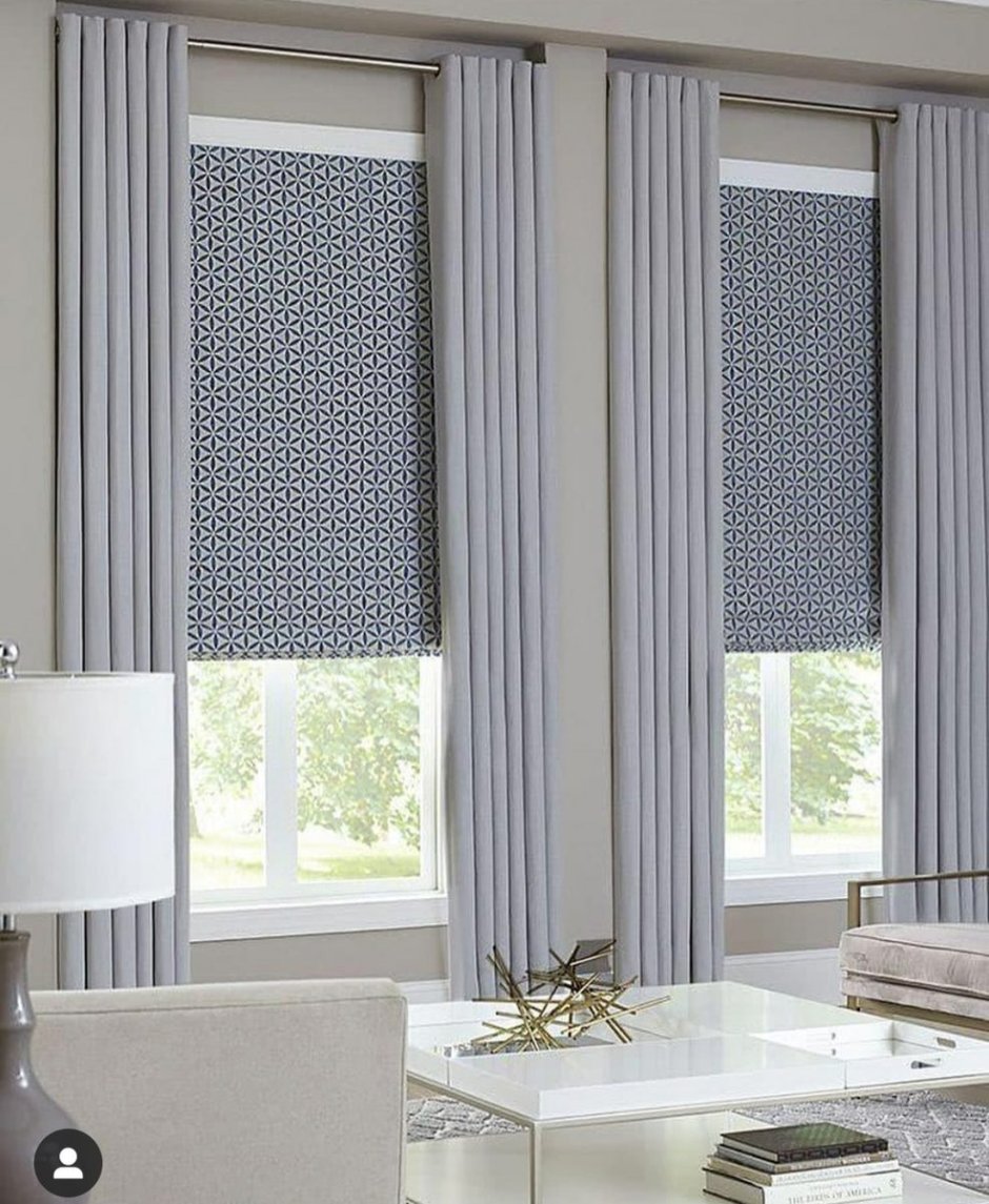 Жалюзи со шторами в интерьере