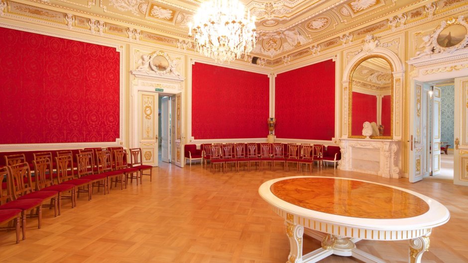 Аничков дворец танцевальный зал