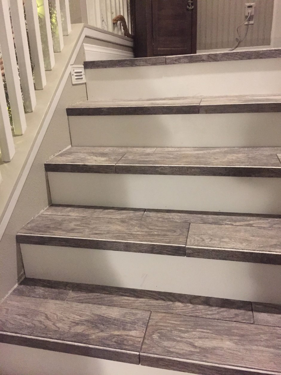 Цветные бетонные ступени для лестниц