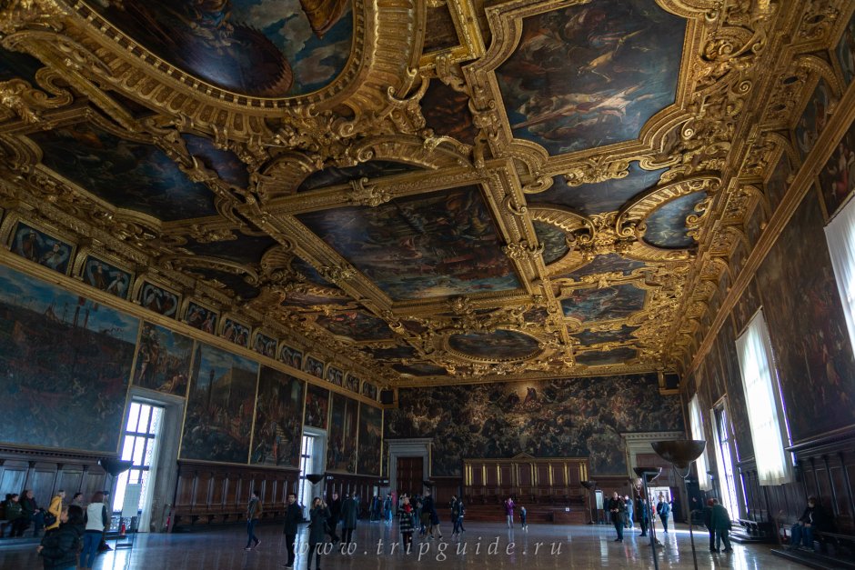 Дворец дожей в Венеции лестница гигантов