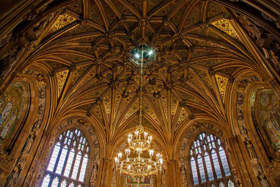 Королевский Судный двор Лондон
