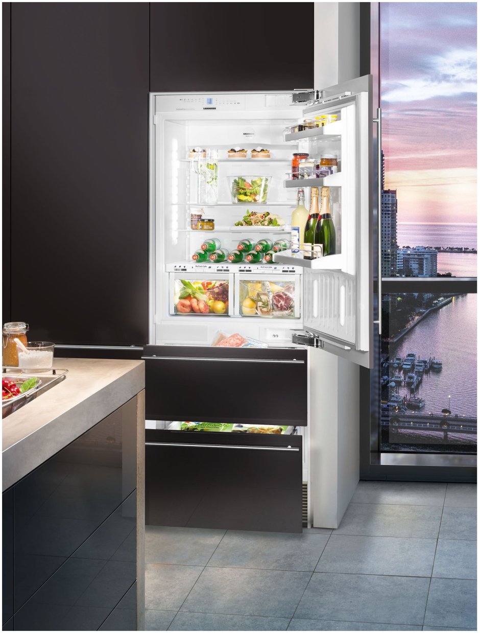 Холодильник Liebherr SBSES 7253