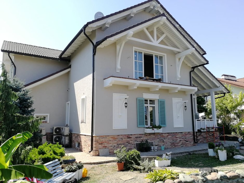 Внешняя отделка дома короедом