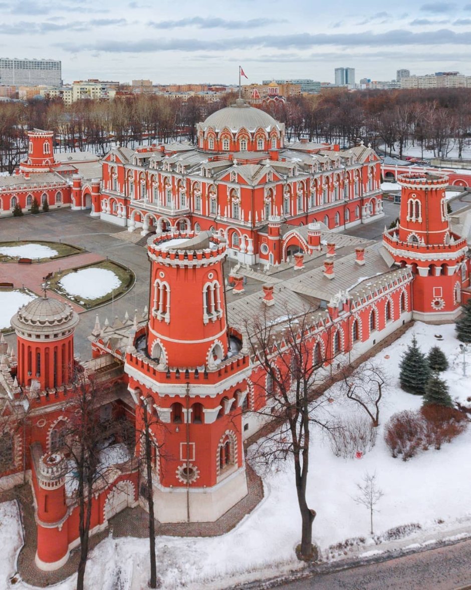 Купол Петровского путевого дворца