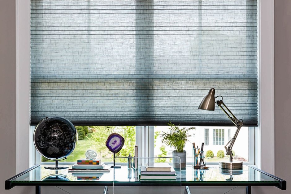 Рулонные шторы в офис