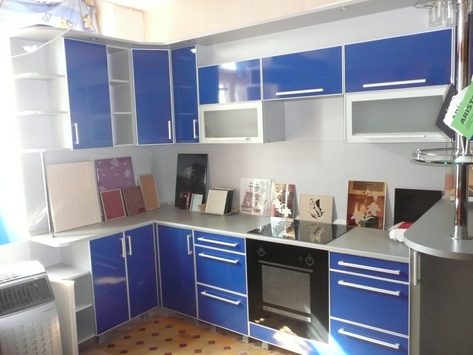 Кухонный гарнитур из пластика в Чебоксарах