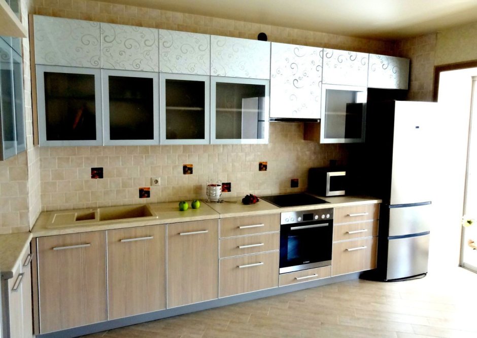 Алюминиевая рамка для фасадов кухни