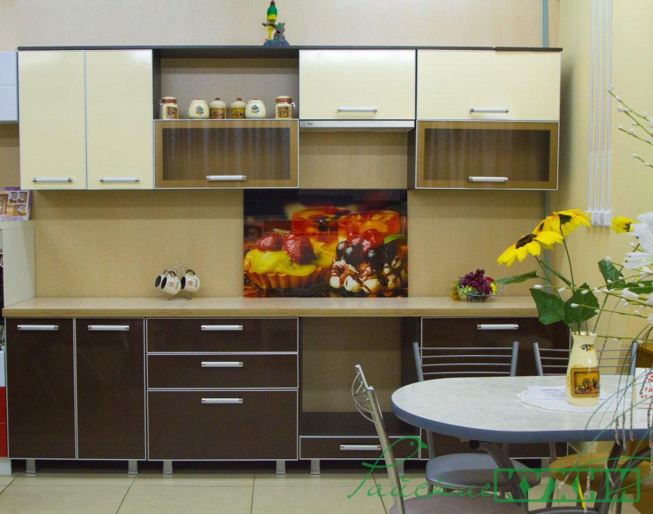 Кухонные фасады в алюминиевой рамке