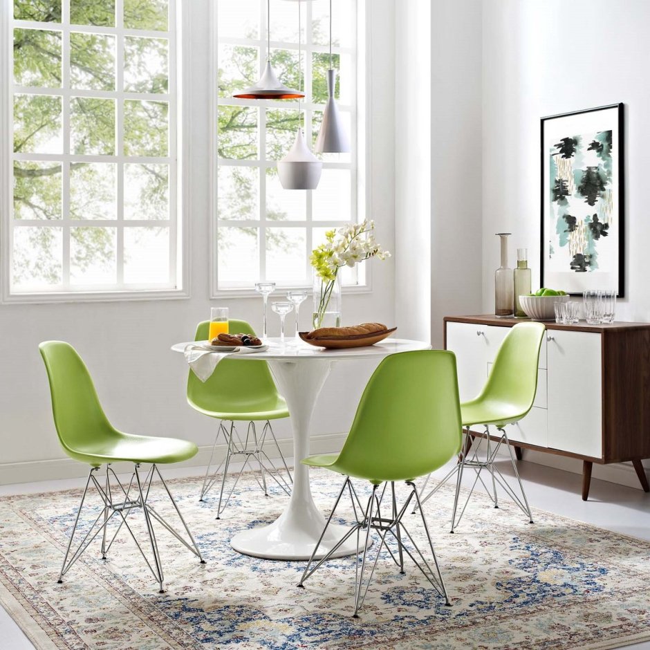 Зеленые мягкие стулья