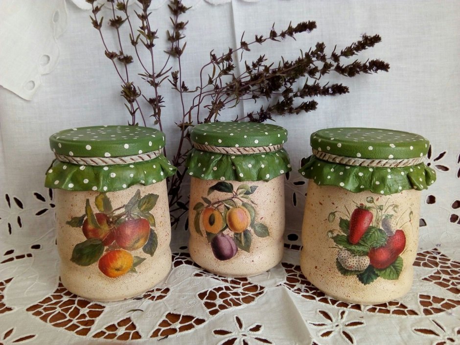 Бутылка декорированная