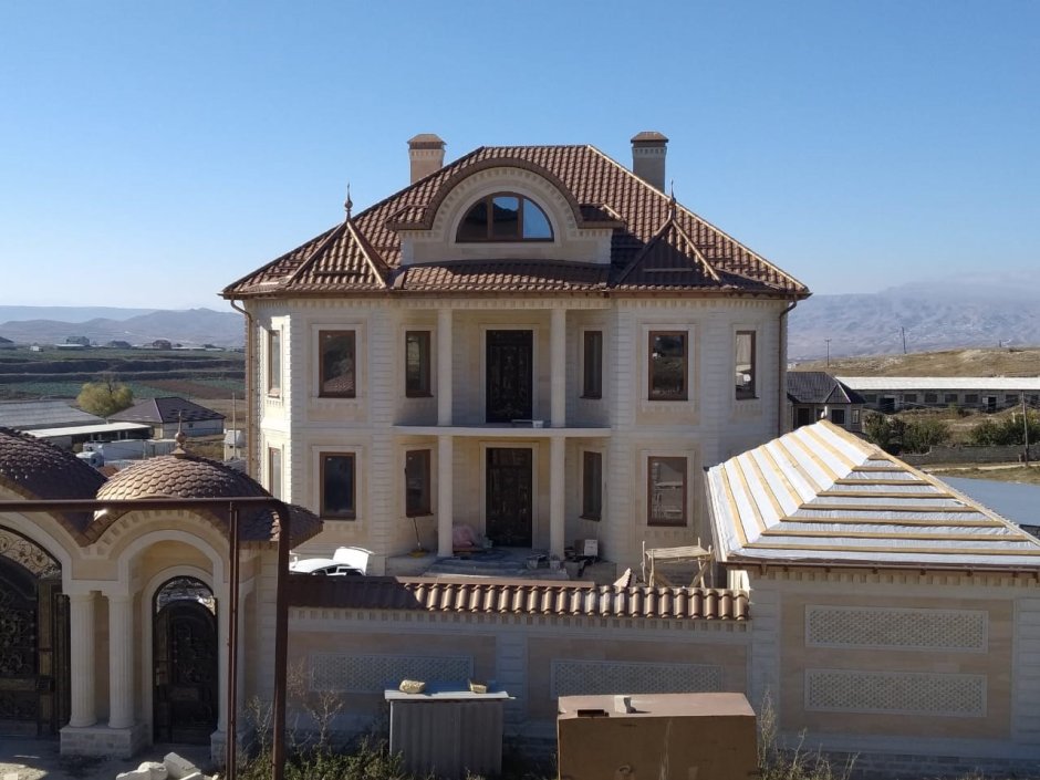 Дома на горе Парнас в Греции от Roula Kotsilati Architecture