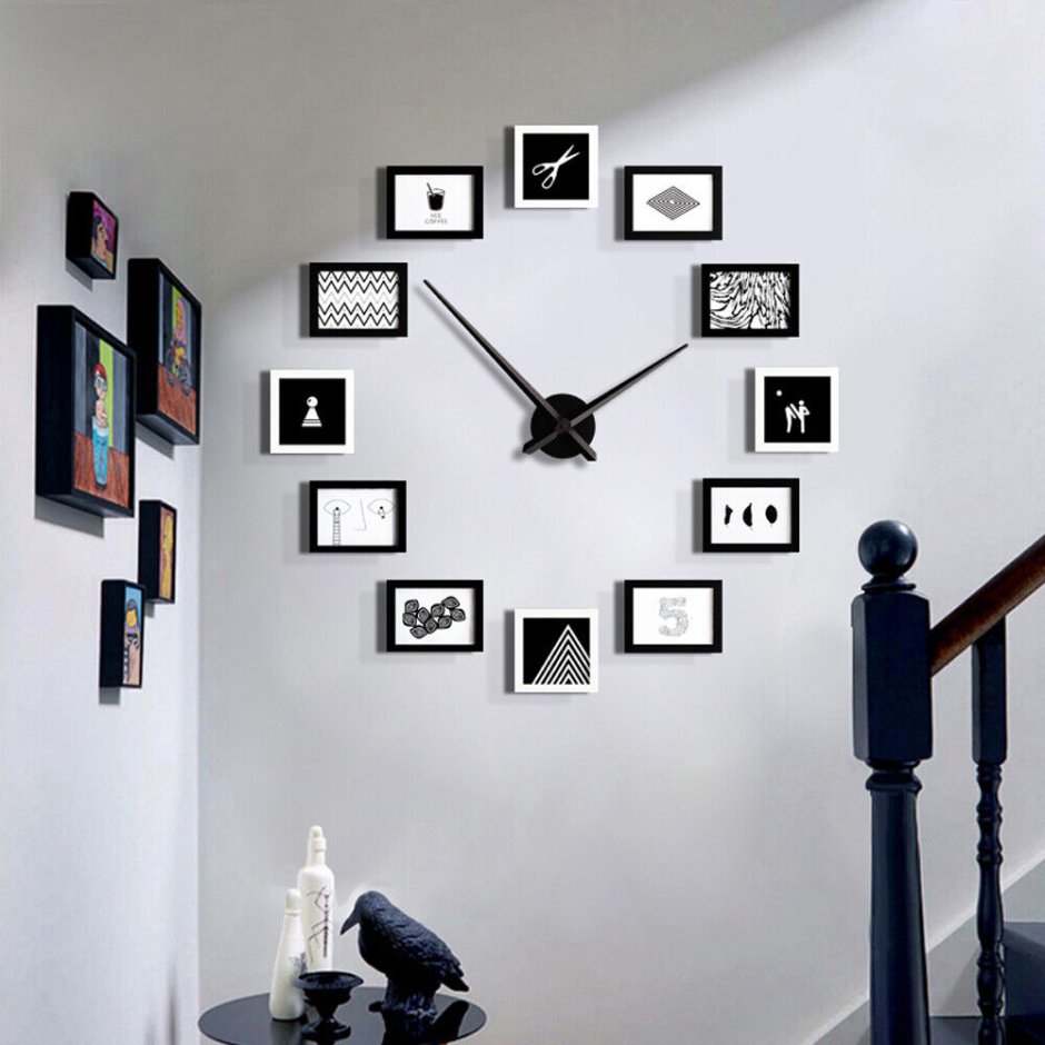 Часы инсталляция на стену
