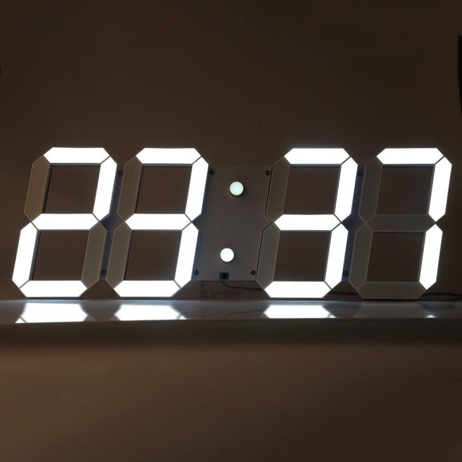 Часы Albert Clock