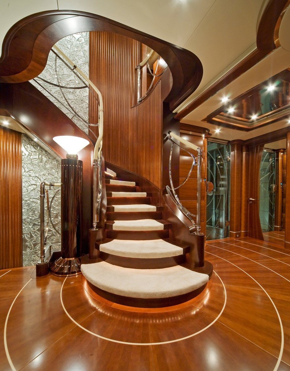 Шикарные деревянные лестницы