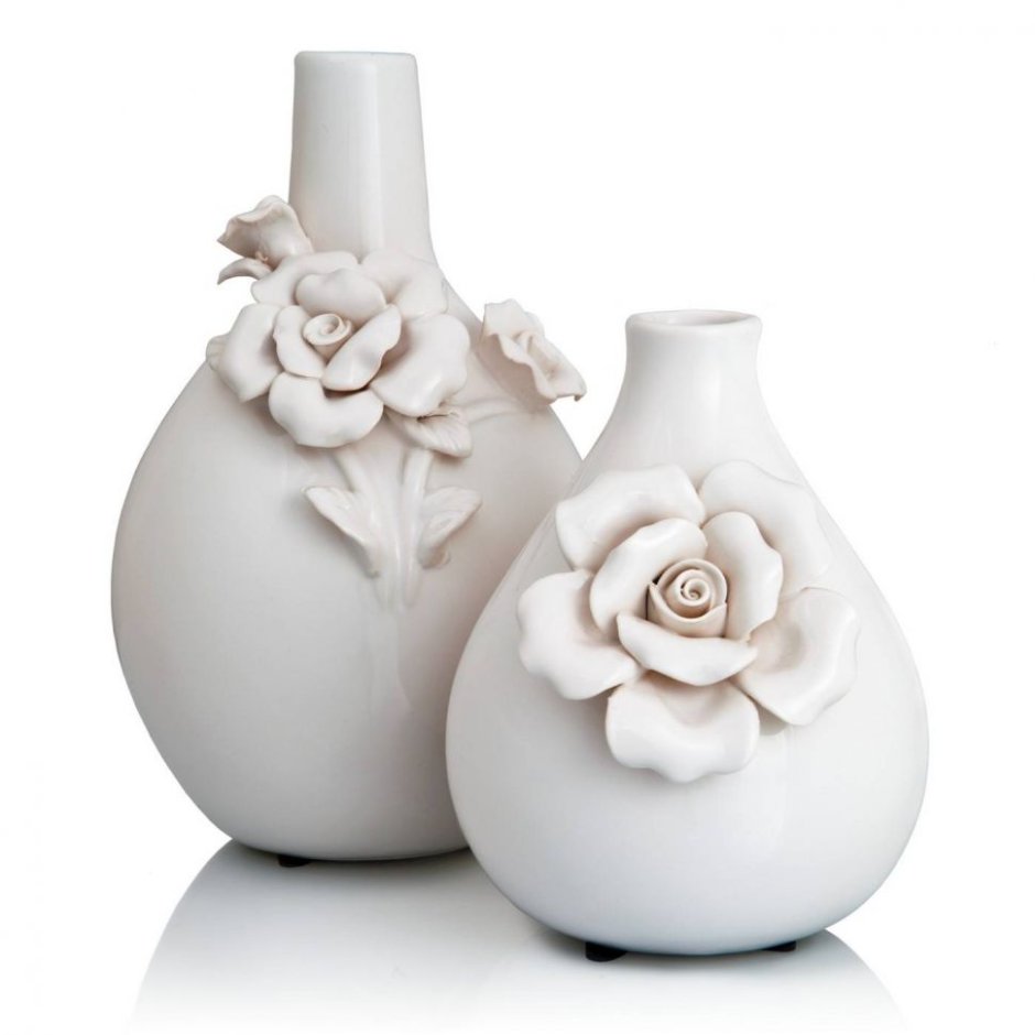 Белые керамические вазы для цветов