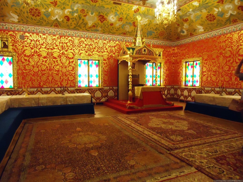 Дворец царя Алексея Михайловича роспись стен
