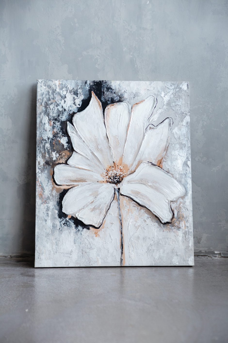 Интерьерные цветы акриловыми красками