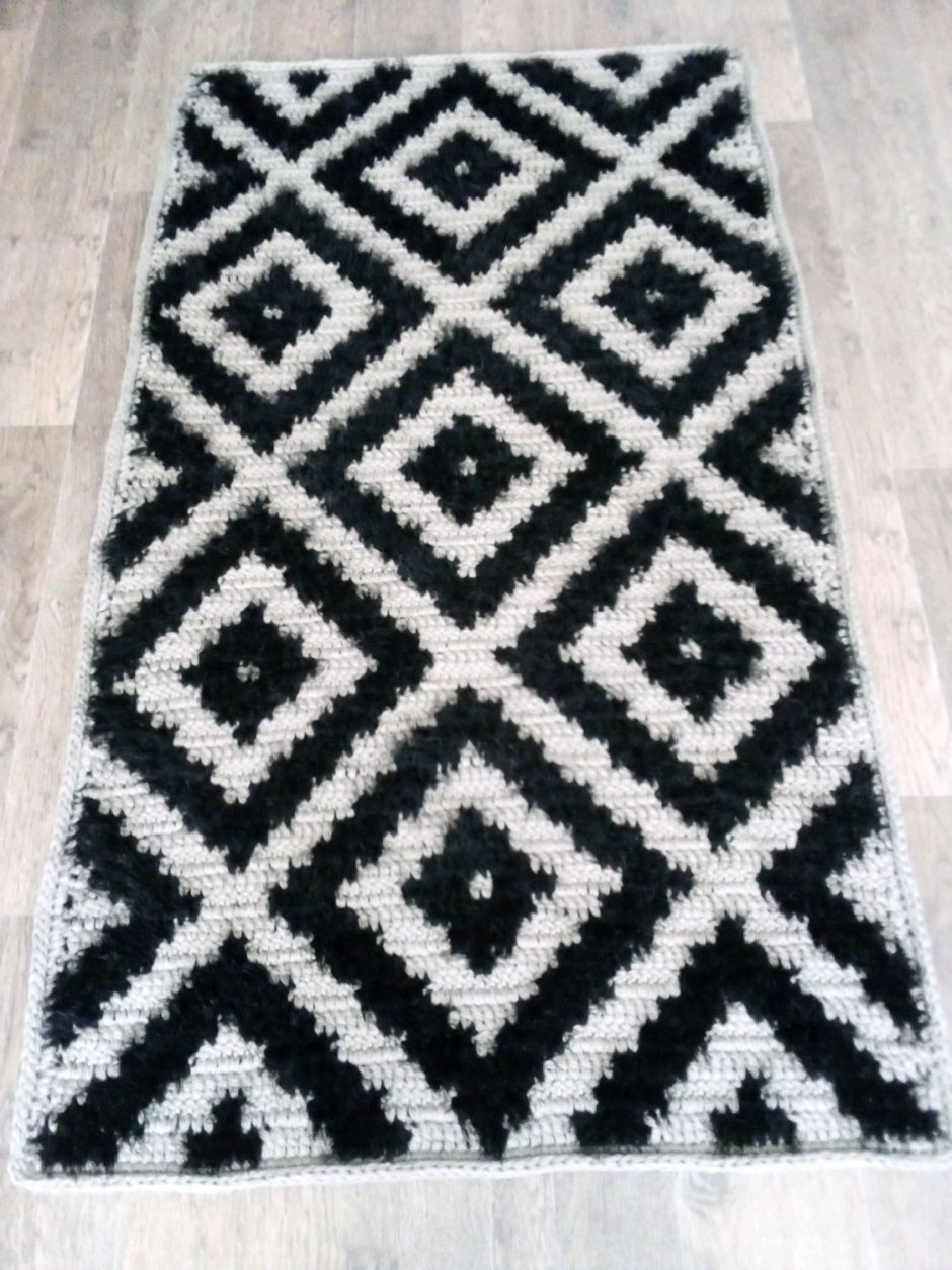 Ковер ручной работы ромбы