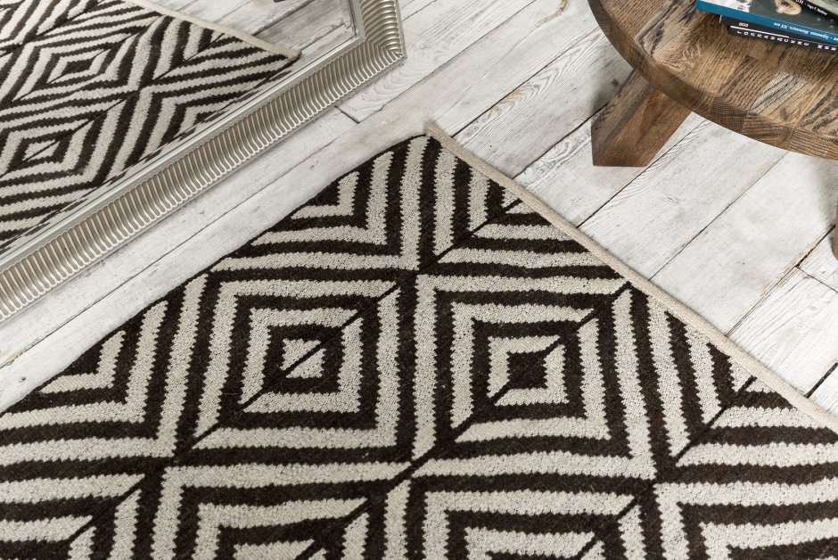 Ковер ромбы