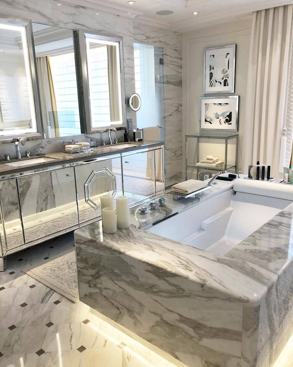 Венецианская штукатурка в коридоре