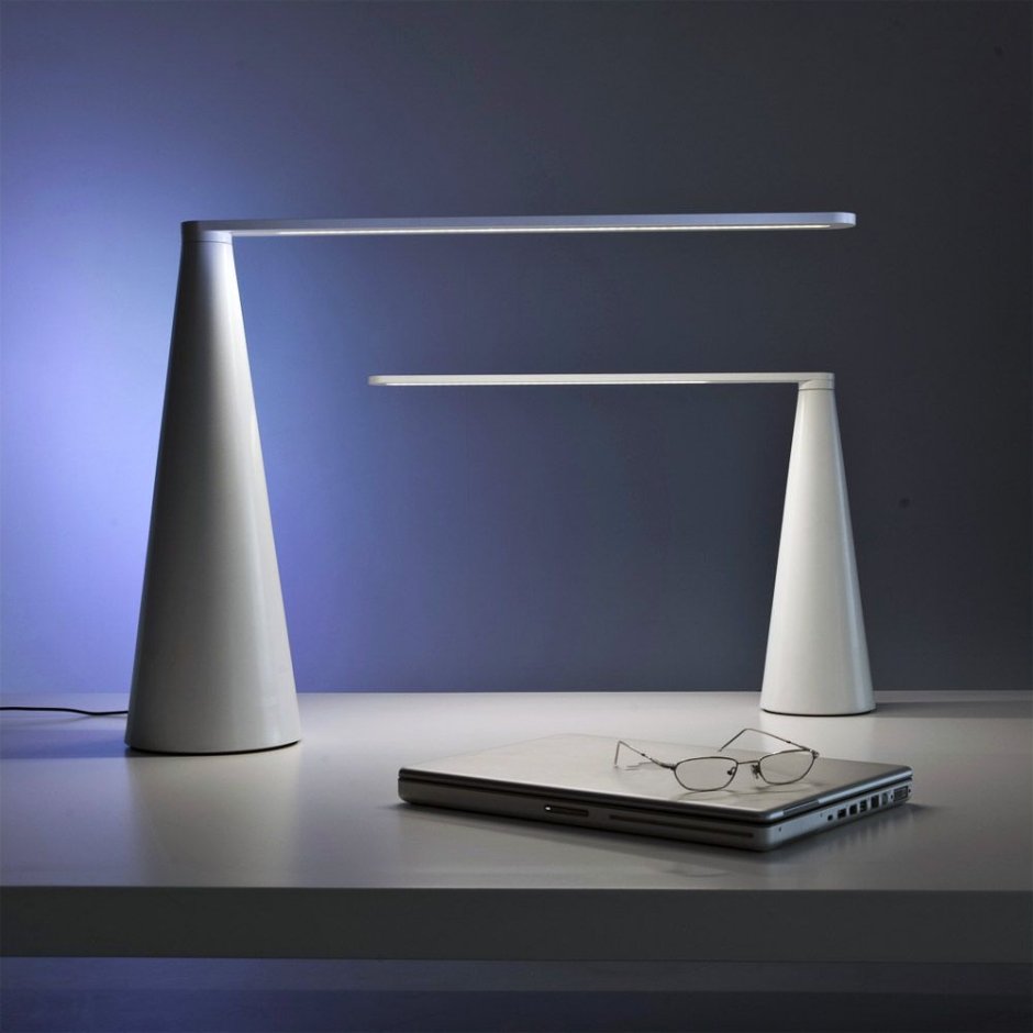 Светильник светодиодный led Threel Leaf Lamp