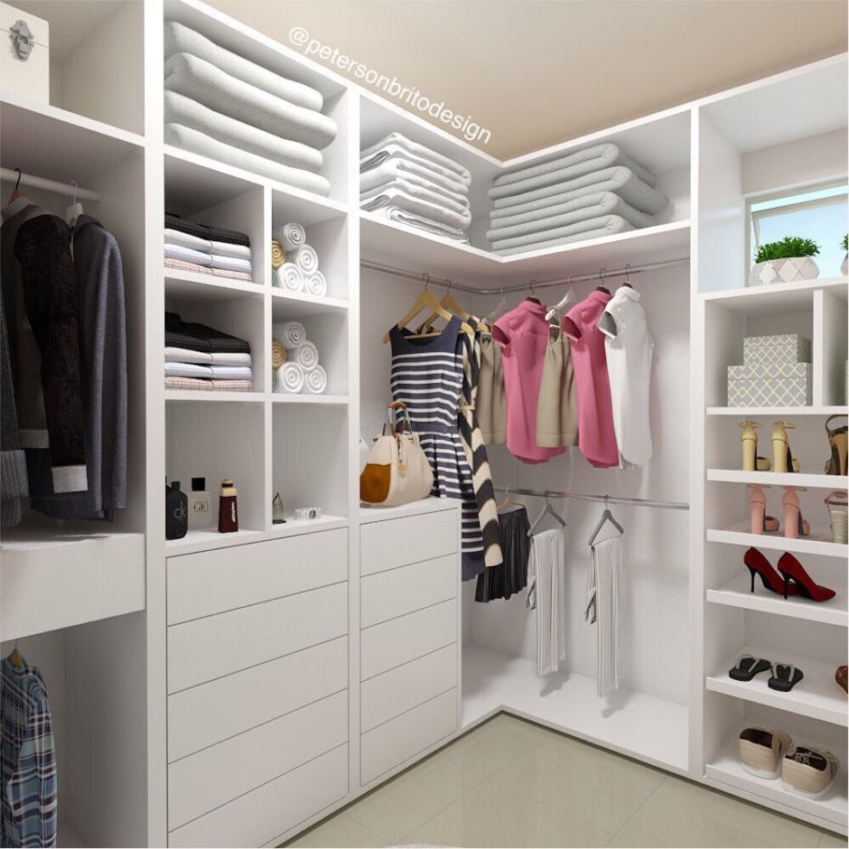 Lisa Closet