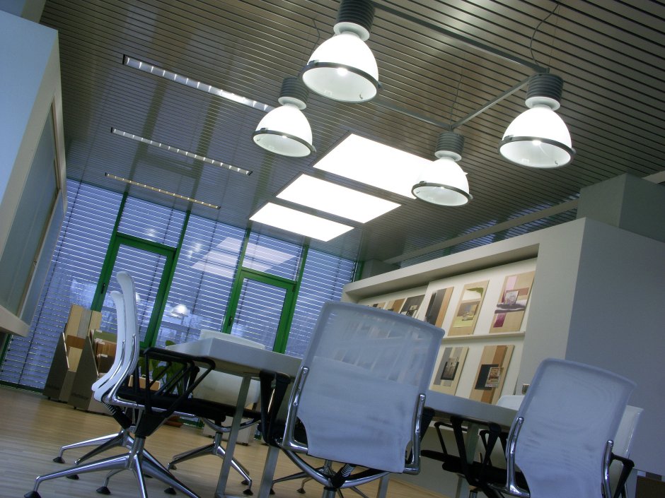 Подвесные потолки для офиса