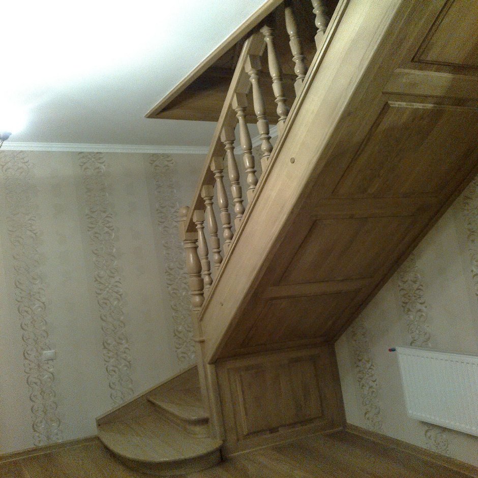 Лестница подшитая снизу лофт