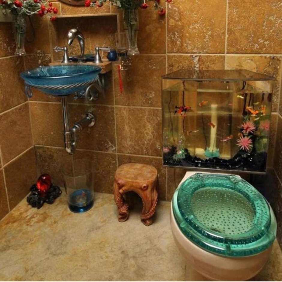 Нелепые Ванные комнаты