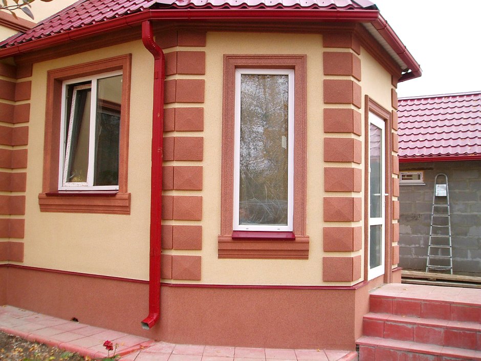 Фасады домов краска