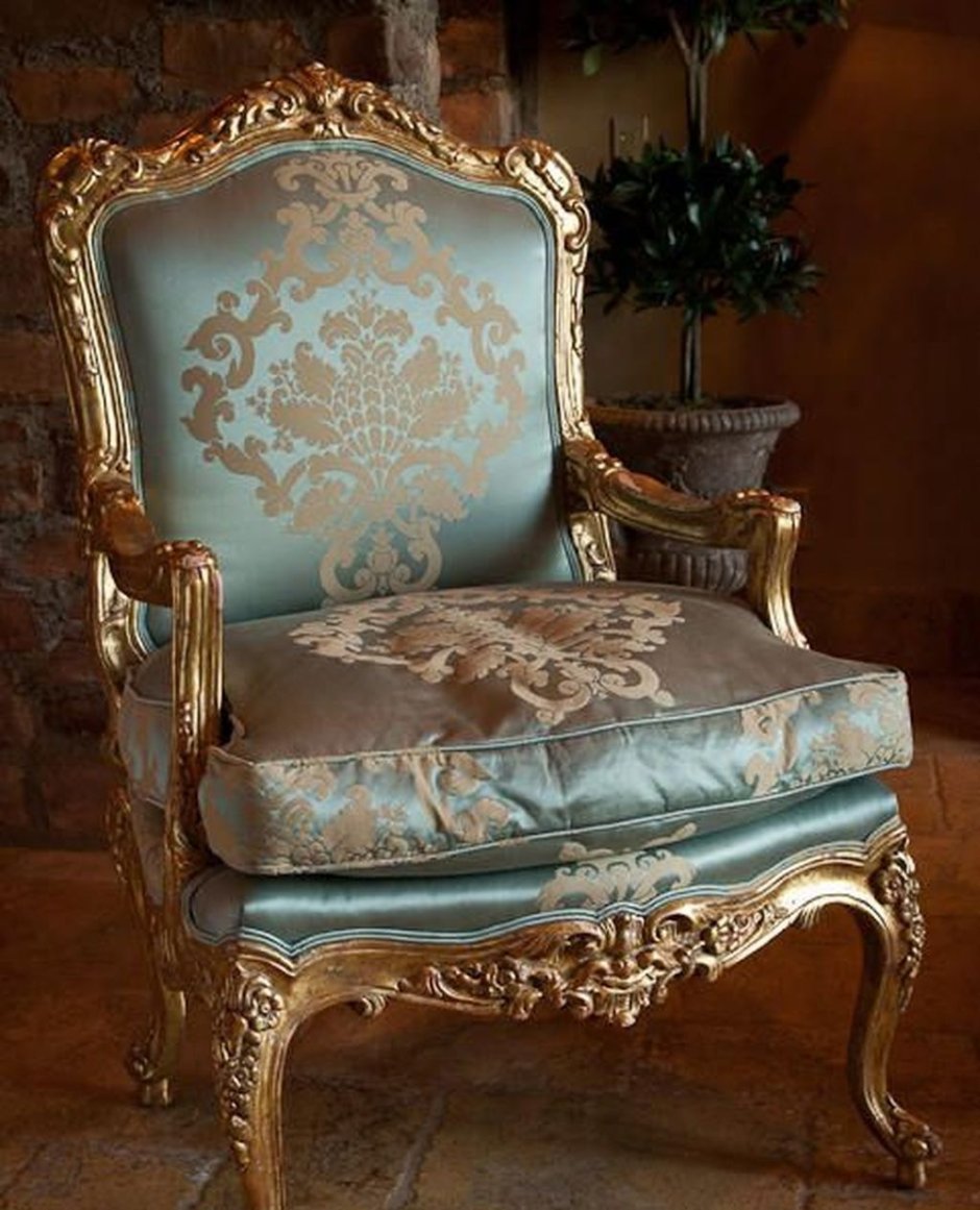 Старинные кресла 19 века