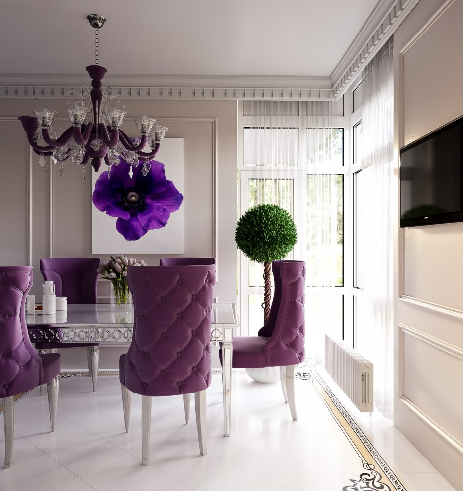 Фиолетовая спальня с балдахином