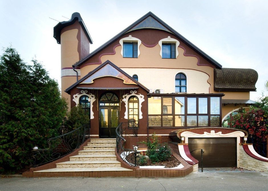 Фасад загородного дома