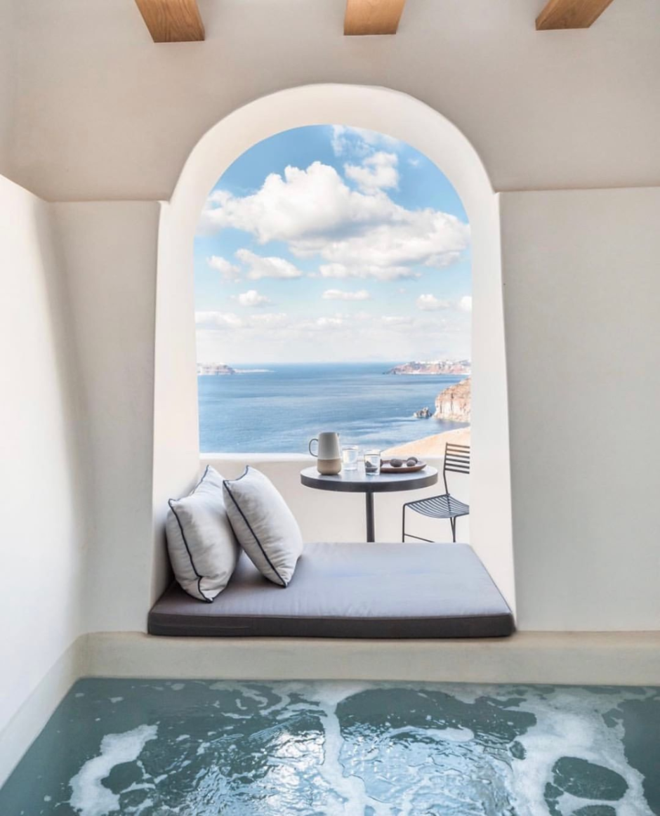 Шкаф в пляжном стиле