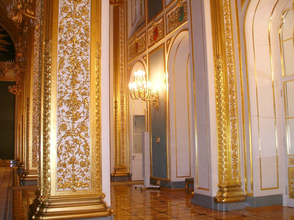 Инженерный (Михайловский) замок в Санкт-Петербурге интерьеры