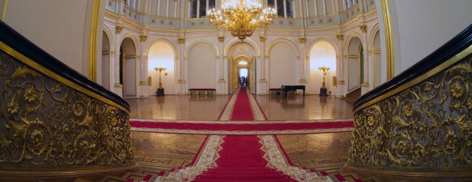 Малахитовый зал в Московском Кремле